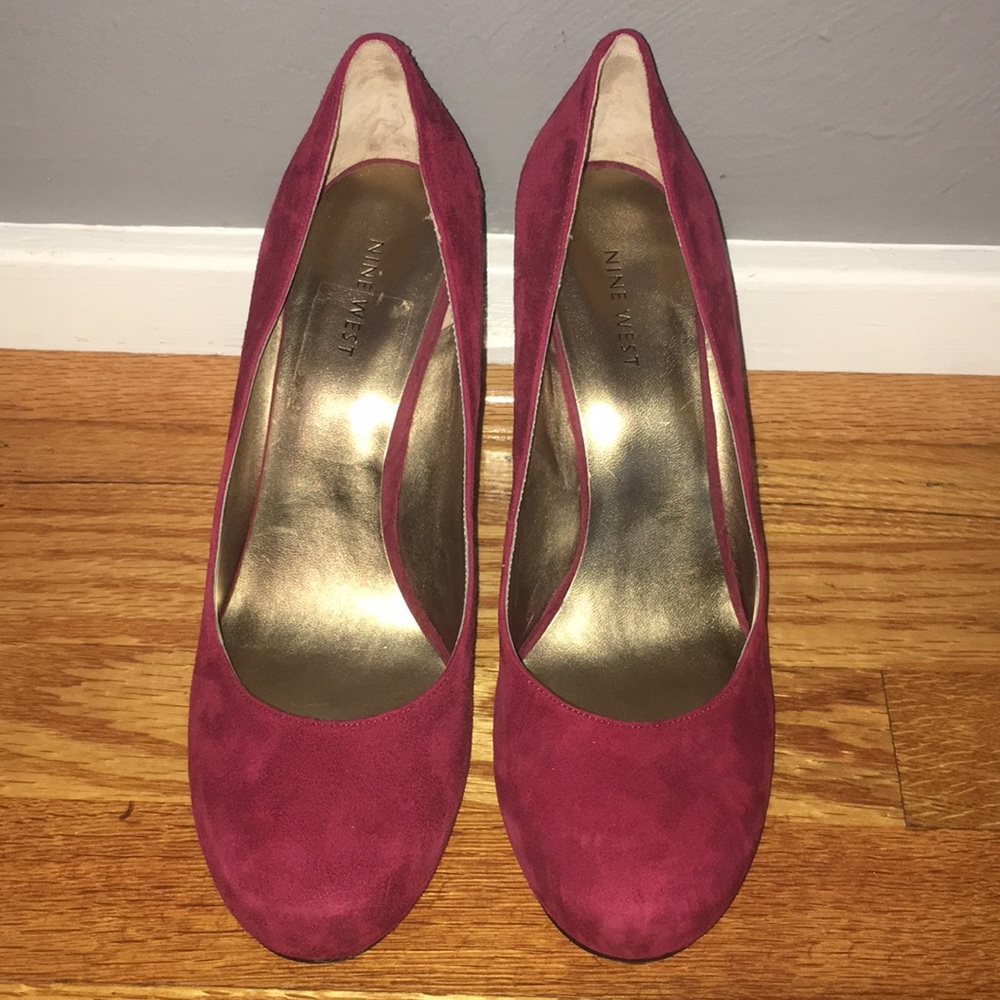 Nine West Suede Wedges